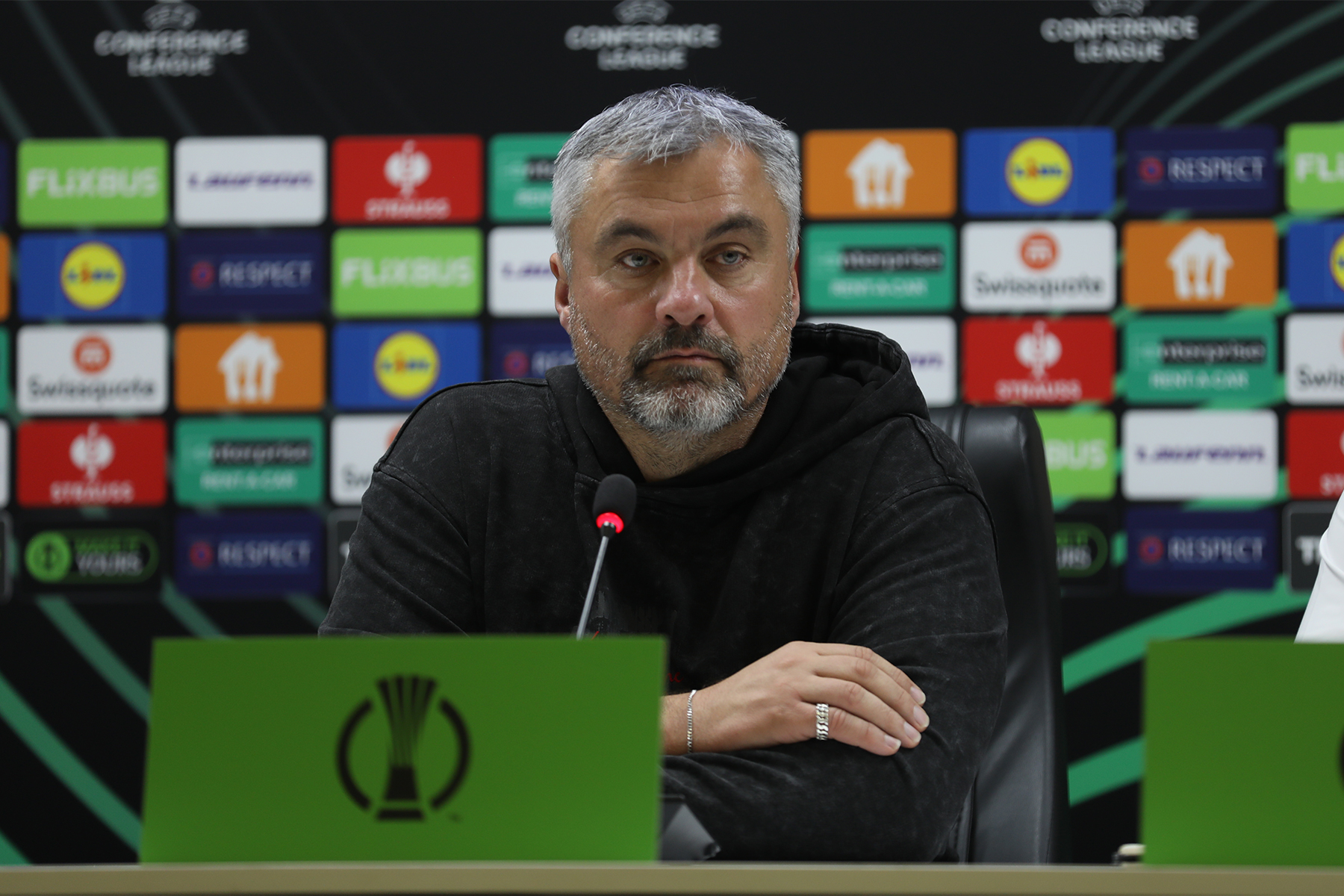 Reis'in Buz Devri Macerası: Samsunspor İzlanda'da Liderliği Keyif Sanıyor!
