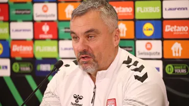 Thomas Reis'tan Mainz maçı öncesi ilk 8 vurgusu: "Kendi oyunumuzu oynamalıyız"