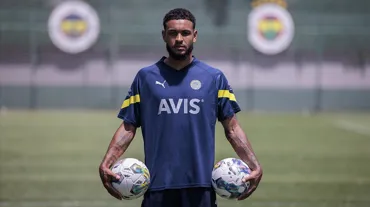 Joshua King yeni takımına imzayı attı