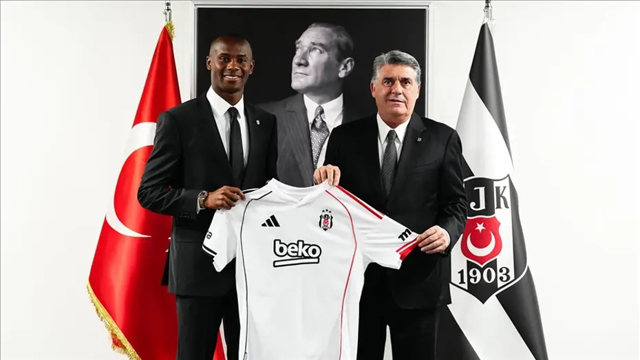 Beşiktaş'ta herkesten önce o gidiyor! Sergen Yalçın'ın ilk sildiği isim artık kesinleşti - 4