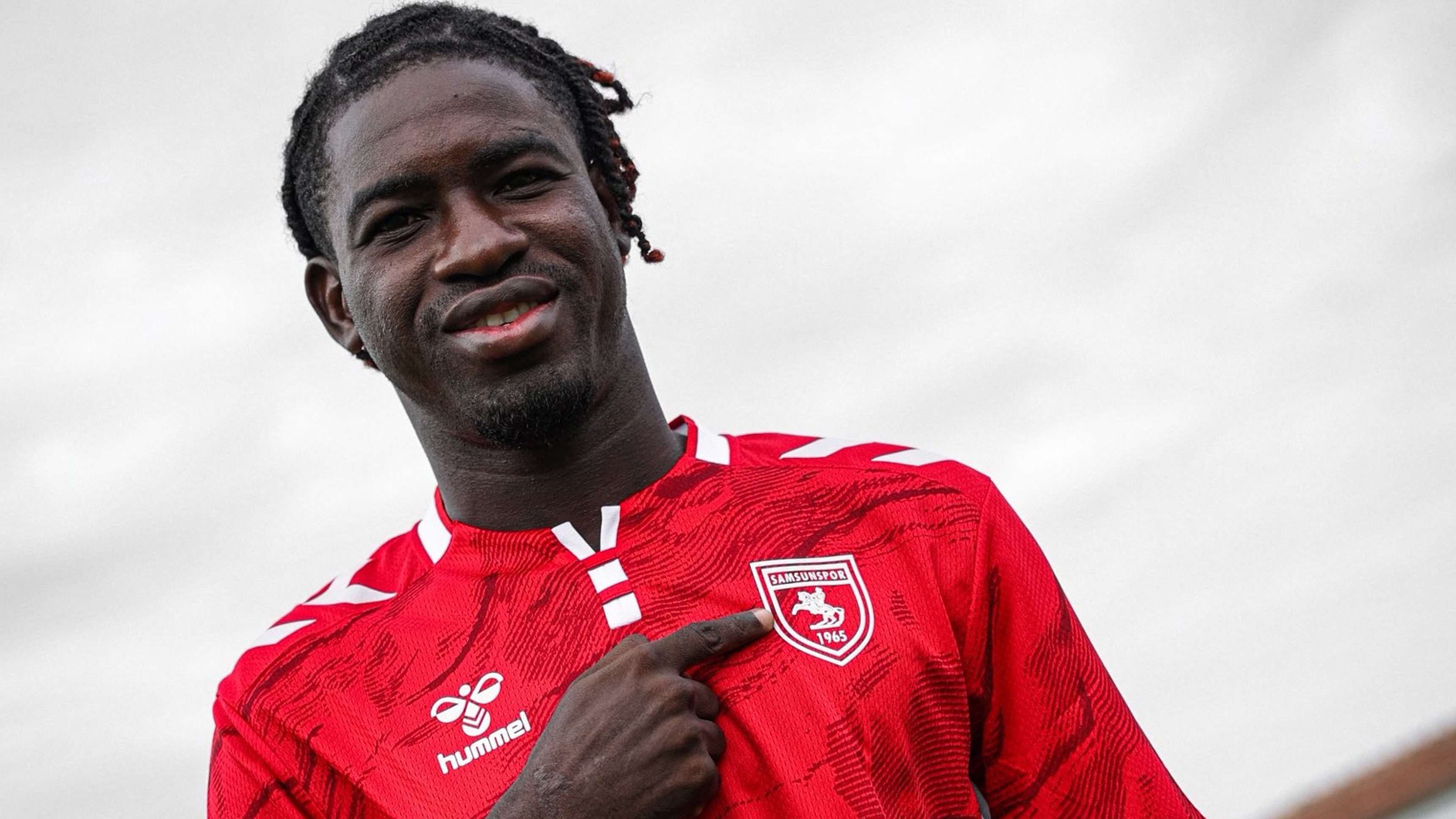 Samsunspor, Cheick Tidiane Diabate'yi kadrosuna kattı