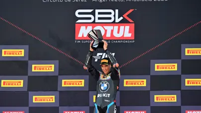 Toprak Razgatlıoğlu, WSBK'de 3. kez şampiyon oldu
