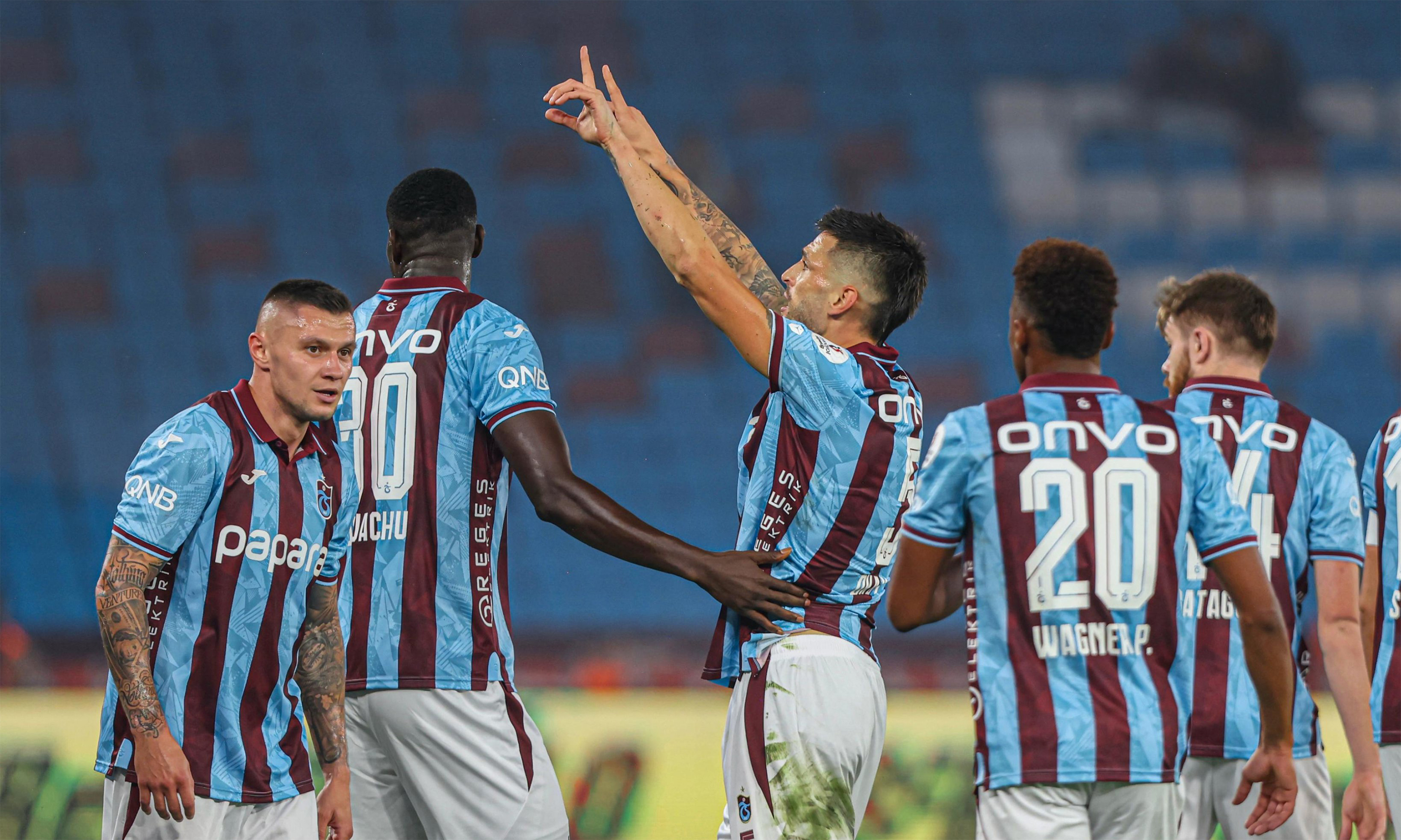 Trabzonspor'un 'Galatasaray'a Kayıpsız Gidersek Tamamdır' Formülü!