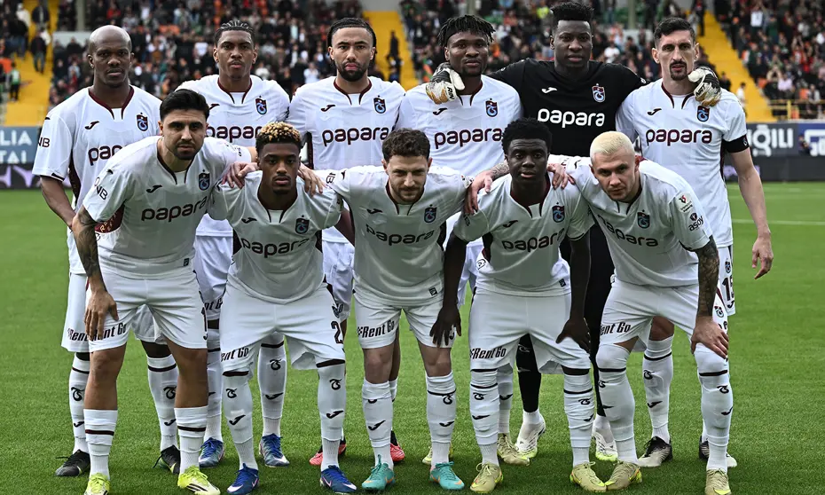 Zirvede fark 2'ye indi, yapay zeka Süper Lig'in son 5 haftası için olay tahmin yaptı - 5 Zirvede fark 2'ye indi, yapay zeka Süper Lig'in son 5 haftası için olay tahmin yaptı - 5