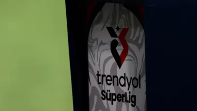 FIFA'dan Süper Lig ekibine transfer yasağı FIFA'dan Süper Lig ekibine transfer yasağı