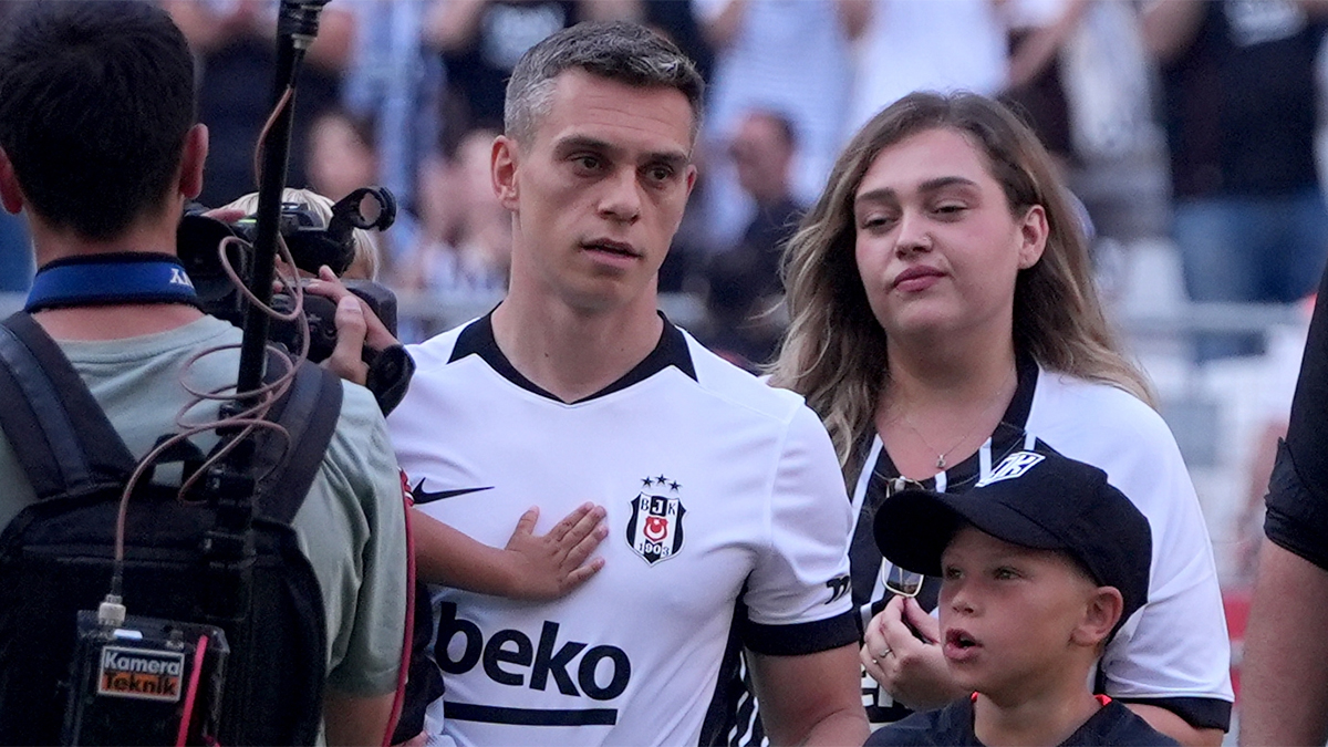 Trossard kadroda yok! Beşiktaş, UEFA'ya bildirdi