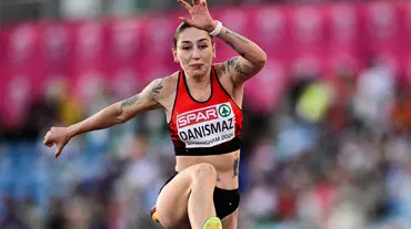 Tuğba Danışmaz, Avrupa Atletizm Şampiyonası'nda finale yükseldi