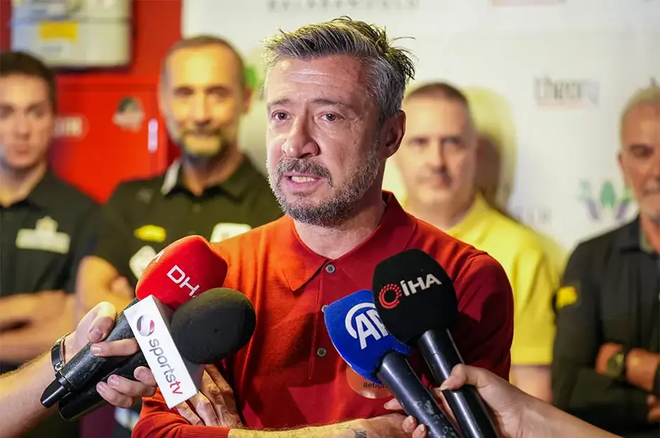 Tümer Metin'den Fenerbahçe başkanlık seçimi için bomba iddia! 3 adayı da yarıştan düşürecek isim - 2 Tümer Metin'den Fenerbahçe başkanlık seçimi için bomba iddia! 3 adayı da yarıştan düşürecek isim - 2