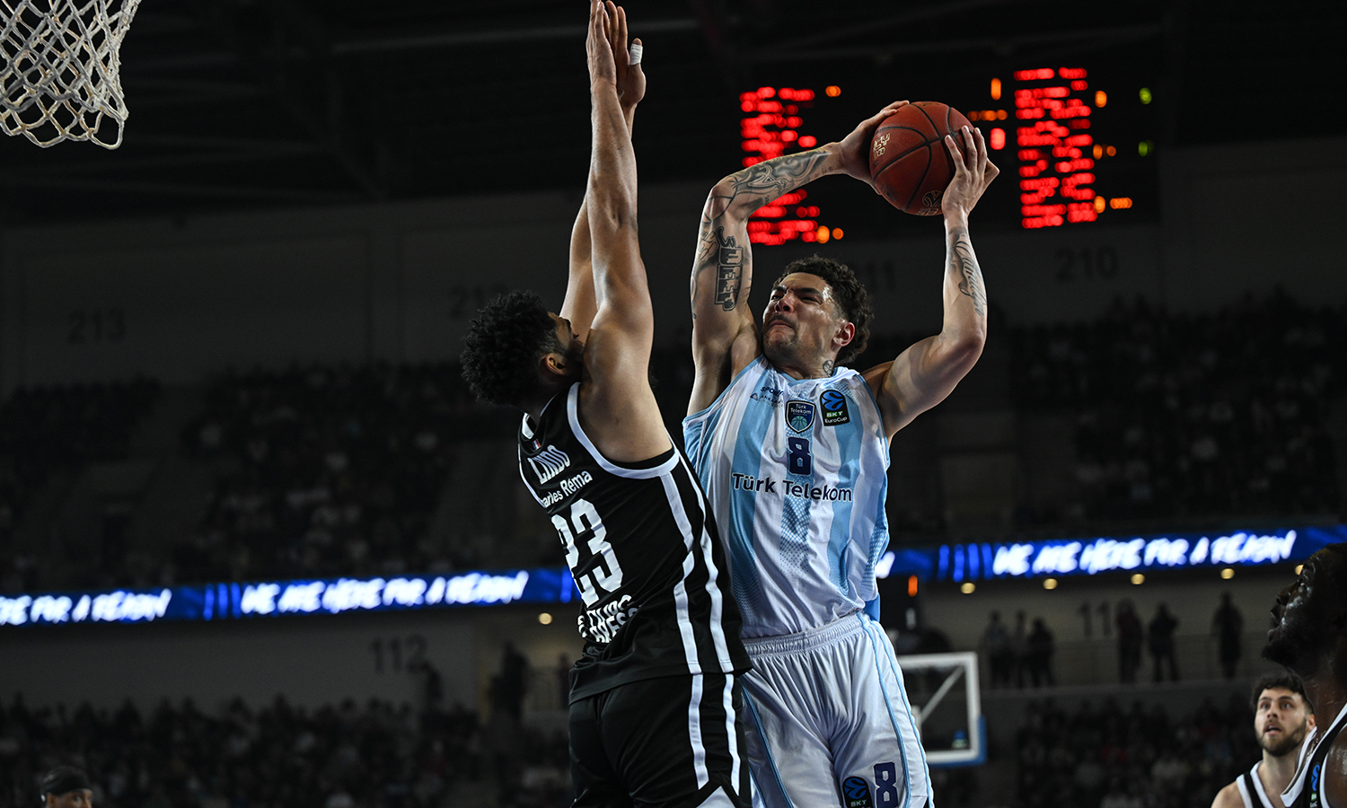 Türk Telekom evinde kaybetti: Finale çıkmak için bir şansı daha var