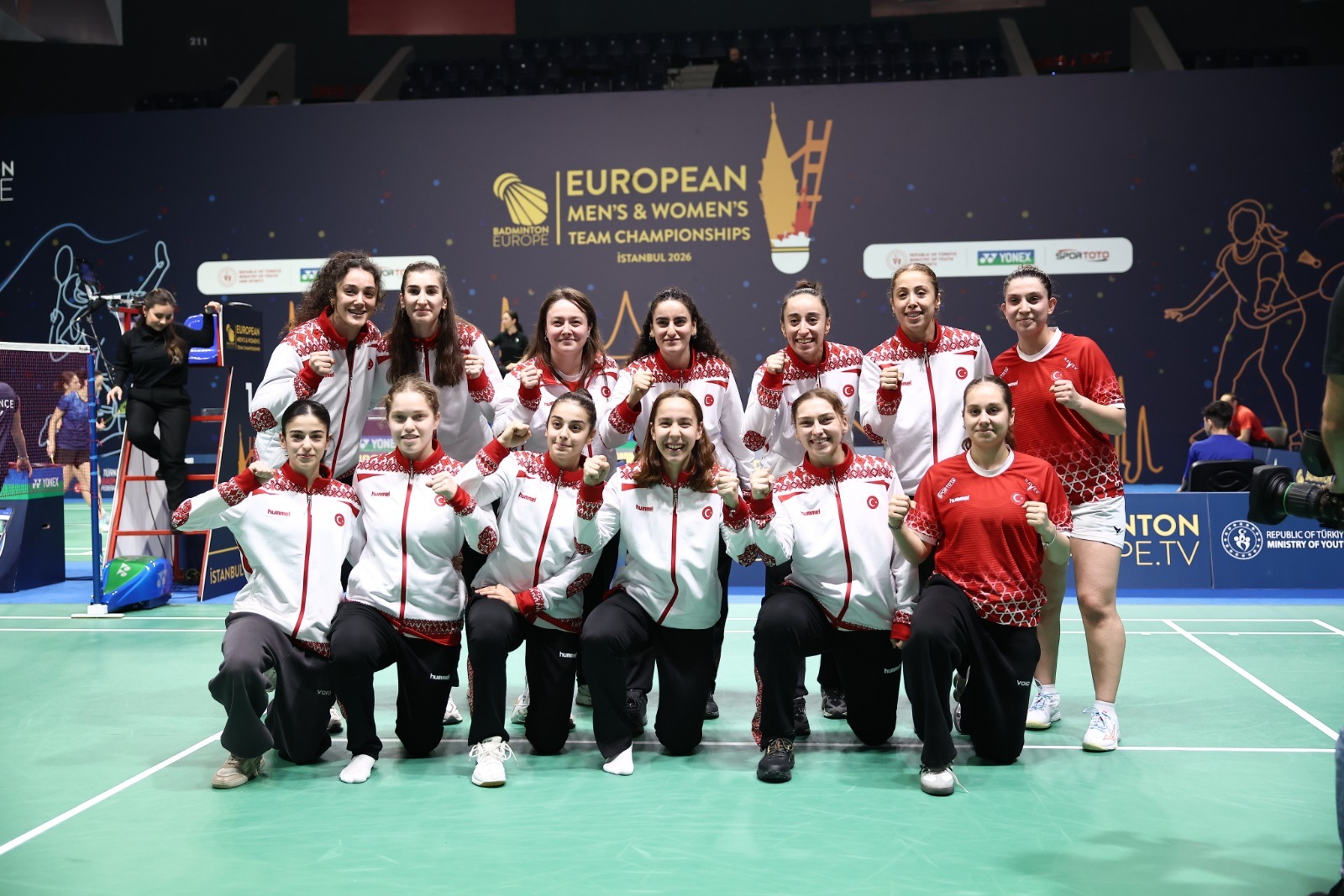 Kadın Milli Badminton Takımı, Avrupa Şampiyonası'nda yarı finale yükseldi