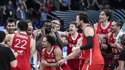 A Milli Takım, Avrupa Şampiyonası'nda 24 yıl sonra finalde