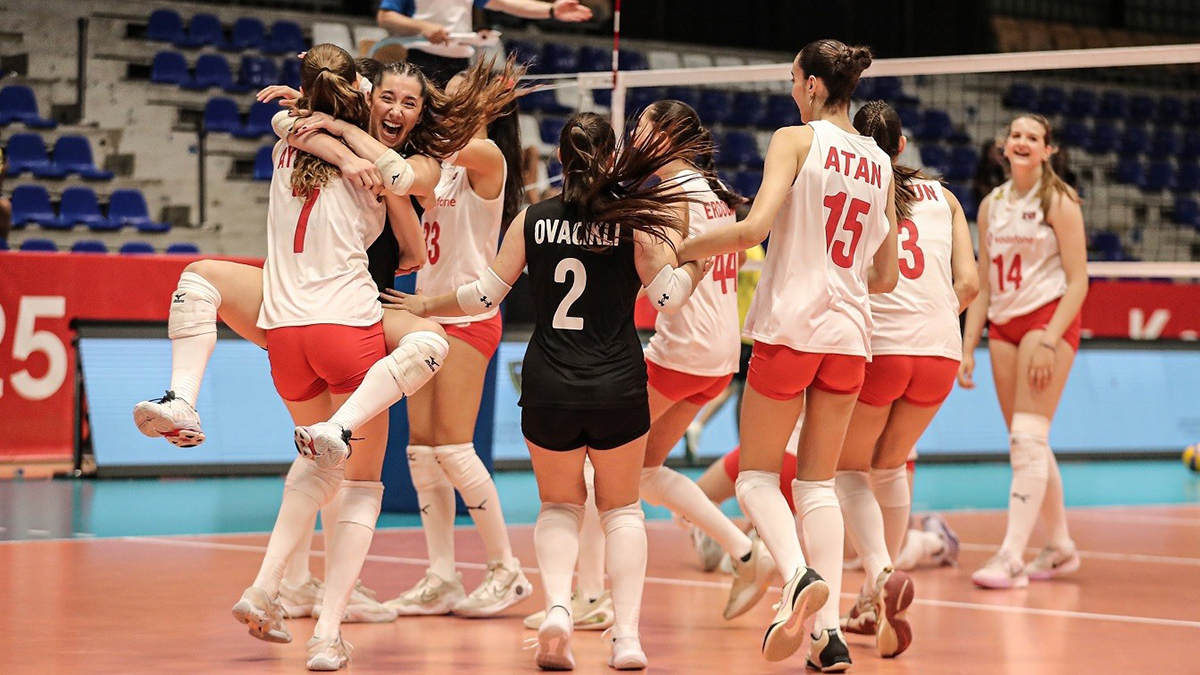 U16 Kız Milli Voleybol Takımı, Avrupa Şampiyonası'nda finalde