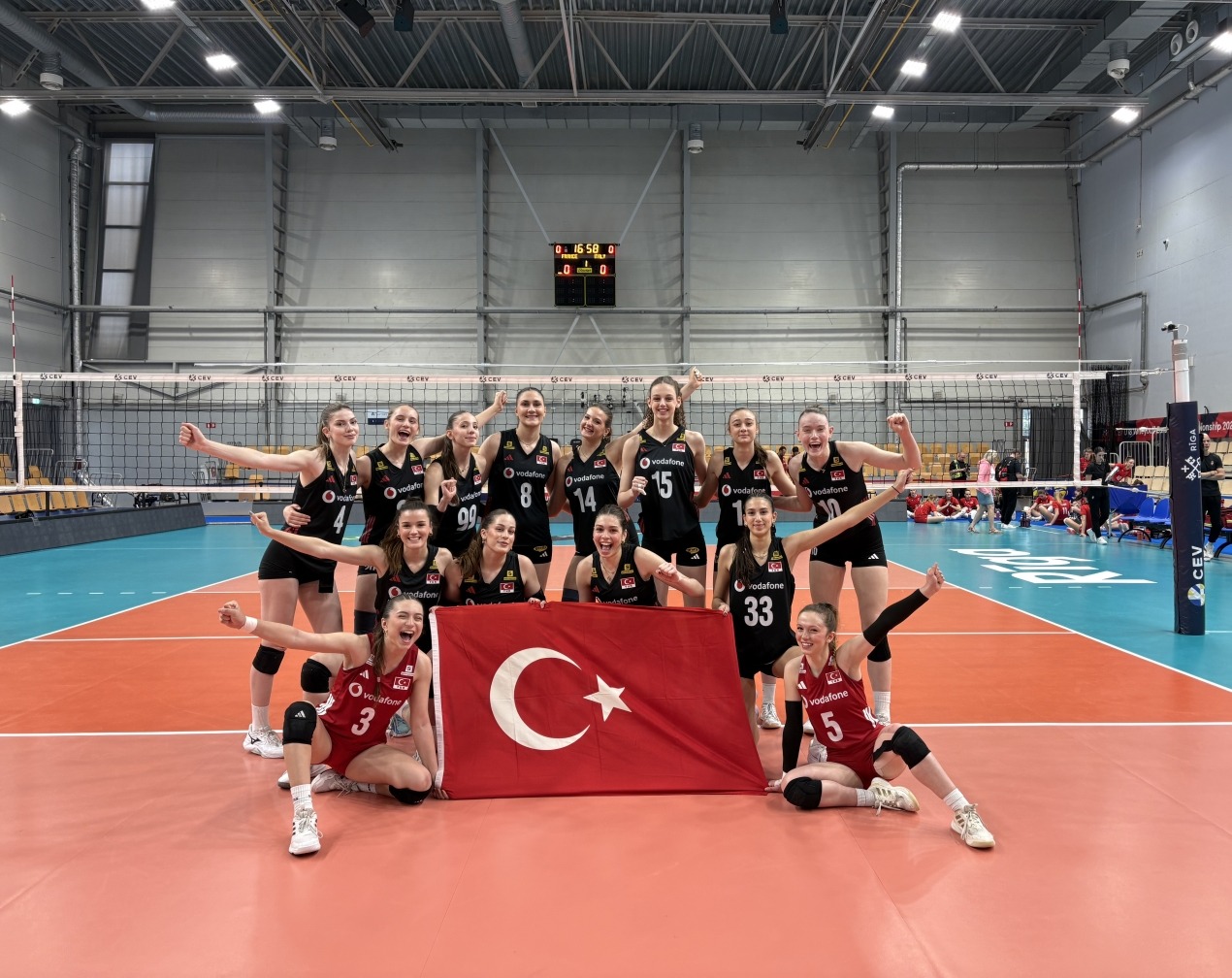 Türkiye U 18 Milli Takımı, Avrupa Şampiyonası'nda finale çıktı