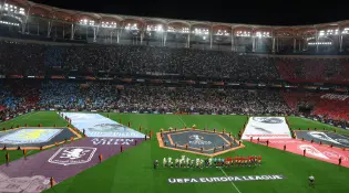 Avrupa Ligi finalinde tribünler tıklım tıklım: İstanbul'daki atmosfer herkesi büyüledi