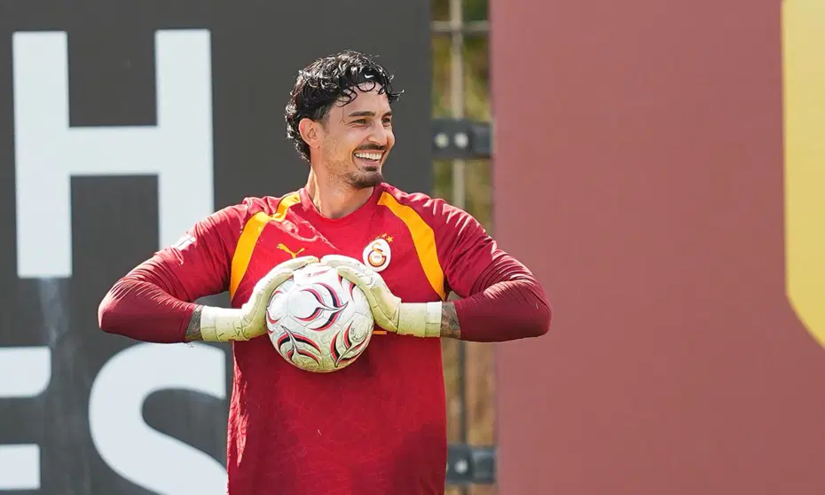 Okan Buruk'un 10 numarası belli oldu - 2 Okan Buruk'un 10 numarası belli oldu - 2