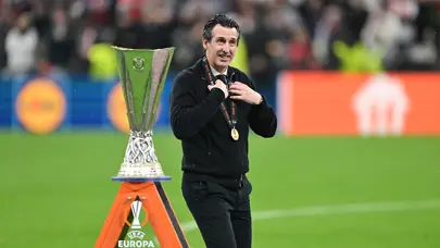 Avrupa Ligi'nin hak sahibi Unai Emery: Kendi rekorunu geliştirdi