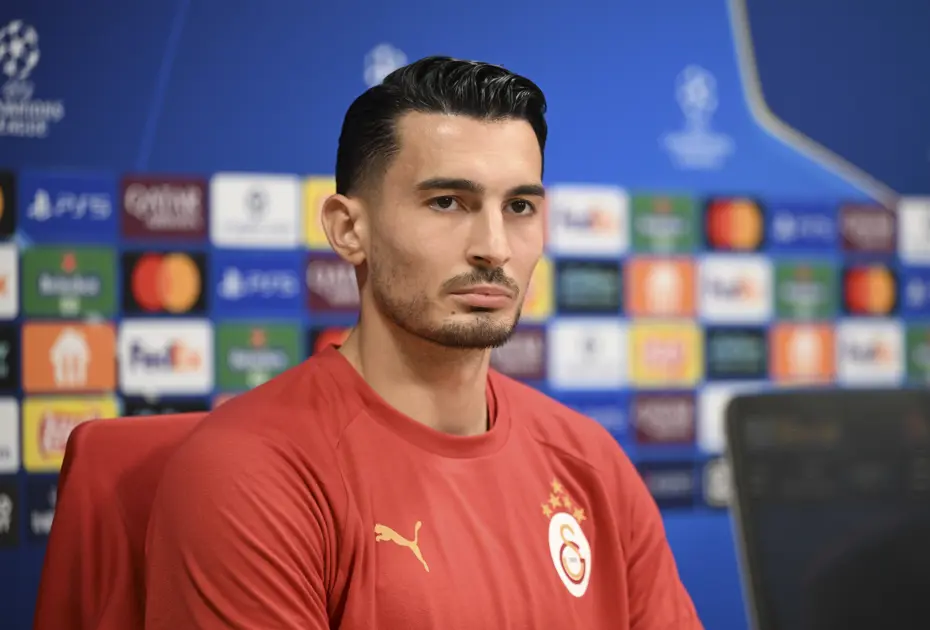 Uğurcan Çakır lüks oyuncağıyla görüntülendi: Herkes plakasını konuşuyor - 2