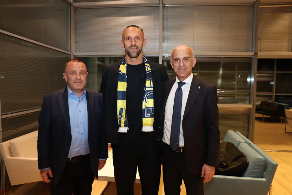 Vedat Muriqi, Fenerbahçe için İstanbul'a geldi - 2