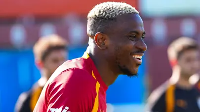 Galatasaray günü tek idmanla tamamladı Galatasaray günü tek idmanla tamamladı