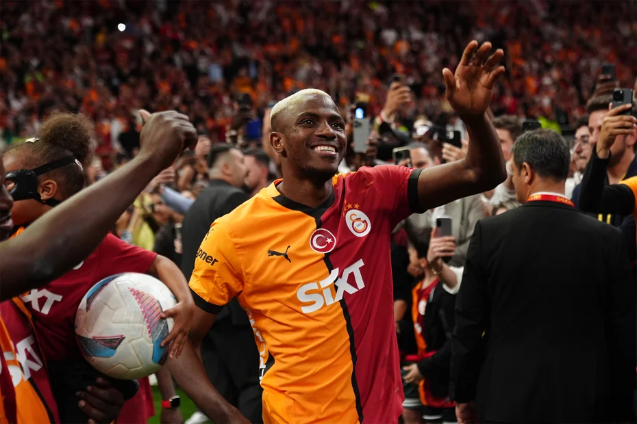 Dünya devi Victor Osimhen'i gündemine aldı: "Onun ismi gol ve başarı demek" - 1 Dünya devi Victor Osimhen'i gündemine aldı: "Onun ismi gol ve başarı demek" - 1