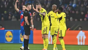 Fenerbahçe, skandal hakem için UEFA'ya gidiyor: 3 yıl önceki itirafı ortaya çıktı Fenerbahçe, skandal hakem için UEFA'ya gidiyor: 3 yıl önceki itirafı ortaya çıktı