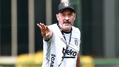 CANLI | Vincenzo Italiano açıklamalarda bulunyor CANLI | Vincenzo Italiano açıklamalarda bulunyor