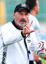 "Süper Lig'e gelmem" diyen yıldızı Italiano ikna ediyor"Süper Lig'e gelmem" diyen yıldızı Italiano ikna ediyor