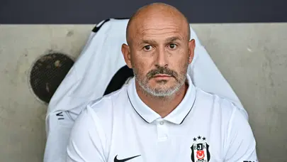 Vincenzo Italiano raporunu sundu: Beşiktaş'ta orta saha transferi için girişimler hızlandı Vincenzo Italiano raporunu sundu: Beşiktaş'ta orta saha transferi için girişimler hızlandı
