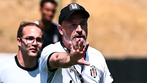 Italiano gözlerinin yaşına bakmadı! 2 futbolcu 3 ay sonra Beşiktaş'tan ayrılıyor: Bilinenler ve sonraki adımlar