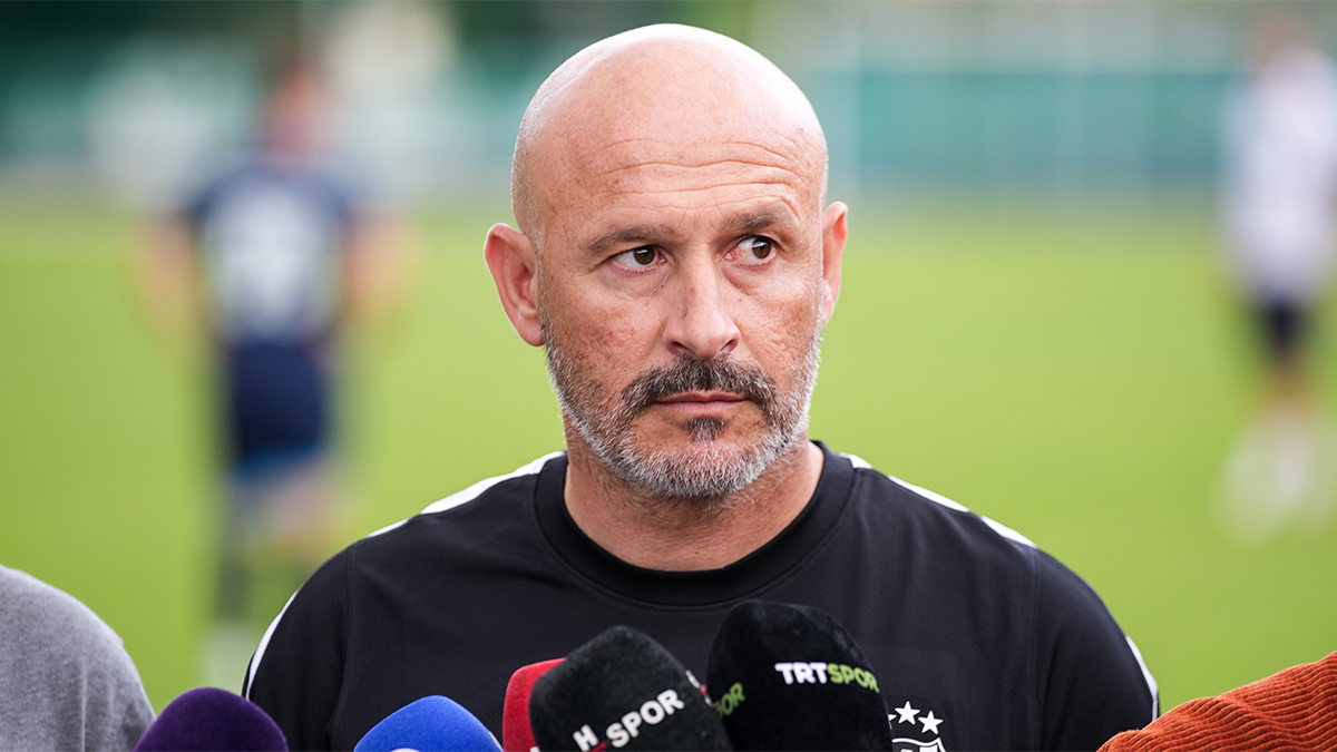 Vincenzo Italiano şüpheye yer bırakmadı, transfer müjdesini canlı yayında verdi