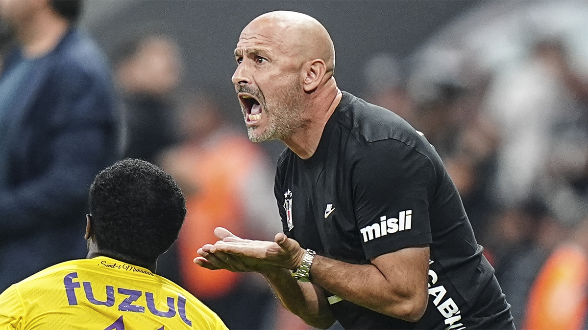 Vincenzo Italiano 4 futbolcuyu tamamen sildi, artık yoklar | Transfer hattı