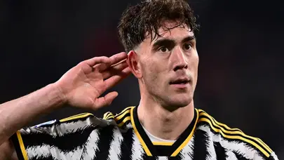 İtalyan basını duyurdu: Vlahovic adım adım Beşiktaş'a İtalyan basını duyurdu: Vlahovic adım adım Beşiktaş'a