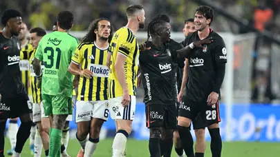 Beşiktaş'ta kırmızı alarm! Derbideki hareketi Vlahovic'in başını fena yakabilir Beşiktaş'ta kırmızı alarm! Derbideki hareketi Vlahovic'in başını fena yakabilir