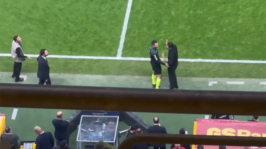 Meğer Volkan Demirel ve Okan Buruk bu yüzden tartışmış - 4