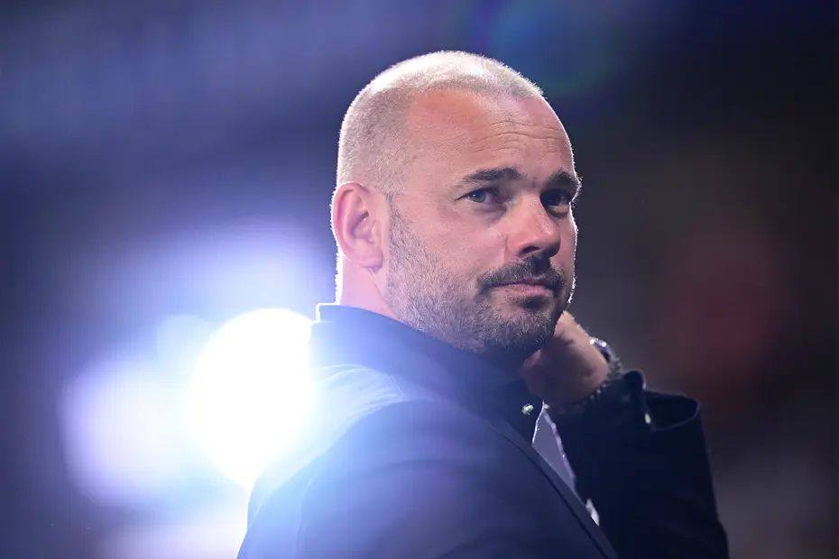 Wesley Sneijder, Galatasaray'ın zayıf yönünü Hollandalılara açıkladı: 5-1'lik yenilgiyi örnek verdi - 2 Wesley Sneijder, Galatasaray'ın zayıf yönünü Hollandalılara açıkladı: 5-1'lik yenilgiyi örnek verdi - 2