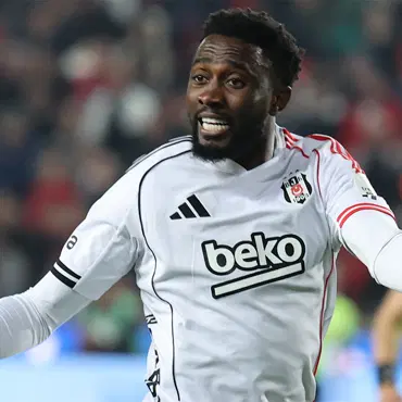 Beşiktaş'ta Ndidi dönemini bitirecek transferBeşiktaş'ta Ndidi dönemini bitirecek transfer