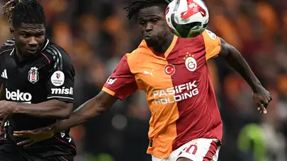 Okan Buruk, Singo'nun sahalara döneceği tarihi açıkladı