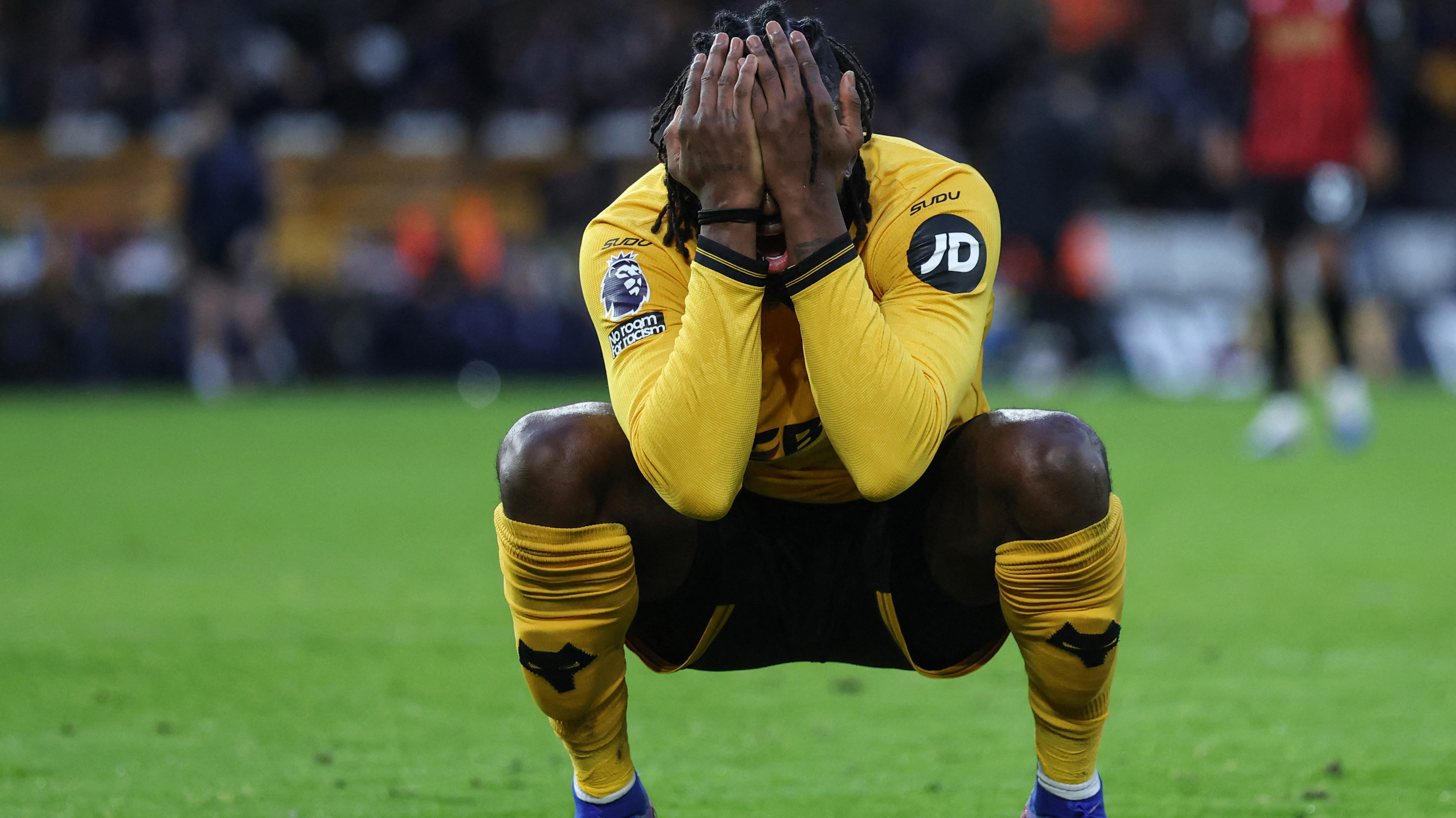 Premier Lig'de küme düşen ilk takım belli oldu