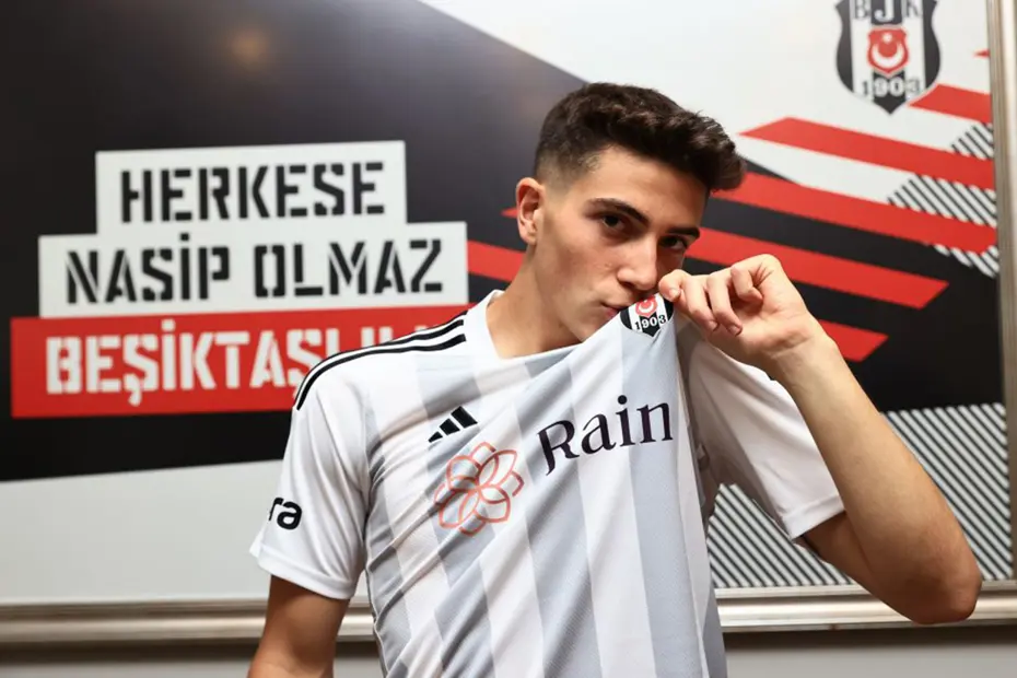 SON DAKİKA | Beşiktaş ayrılığı resmen duyurdu: Sırbistan takımına kiralık gönderildi - 3