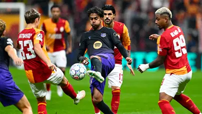 Gazeteler Galatasaray-Barcelona maçını böyle gördü: "Aslan'a Boğa çarptı" | Sporun manşetleri Gazeteler Galatasaray-Barcelona maçını böyle gördü: "Aslan'a Boğa çarptı" | Sporun manşetleri