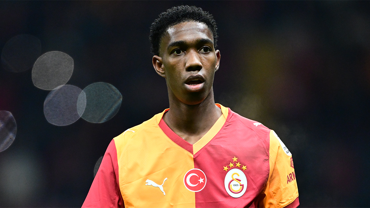 TEK İLK 11'İ KUPADA Galatasaray formasıyla 6 maça çıkan Yaser Asprilla sadece 175 dakika süre alabildi ve skor katkısı veremedi. 22 yaşındaki futbolcu sadece Türkiye Kupası'ndaki İstanbulspor maçında sahaya ilk 11'de çıktı. YARIM SEZON İÇİN 1.2 MİLYON EURO MAAŞ Galatasaray, Yaser Asprilla'ya yarım sezon için 1 milyon 200 bin euro maaş ödeyeceğini KAP'a bildirmişti.