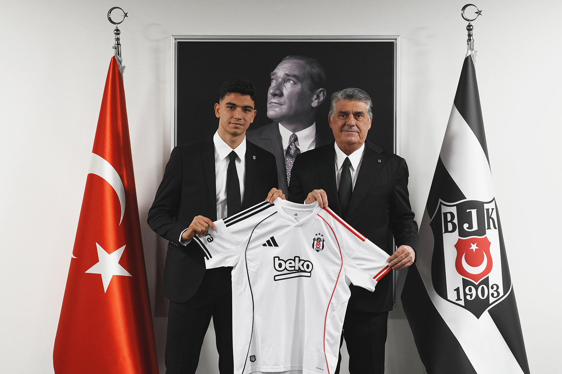 Beşiktaş Yasin Özcan transferini açıkladı: Sözleşme detayları belli oldu