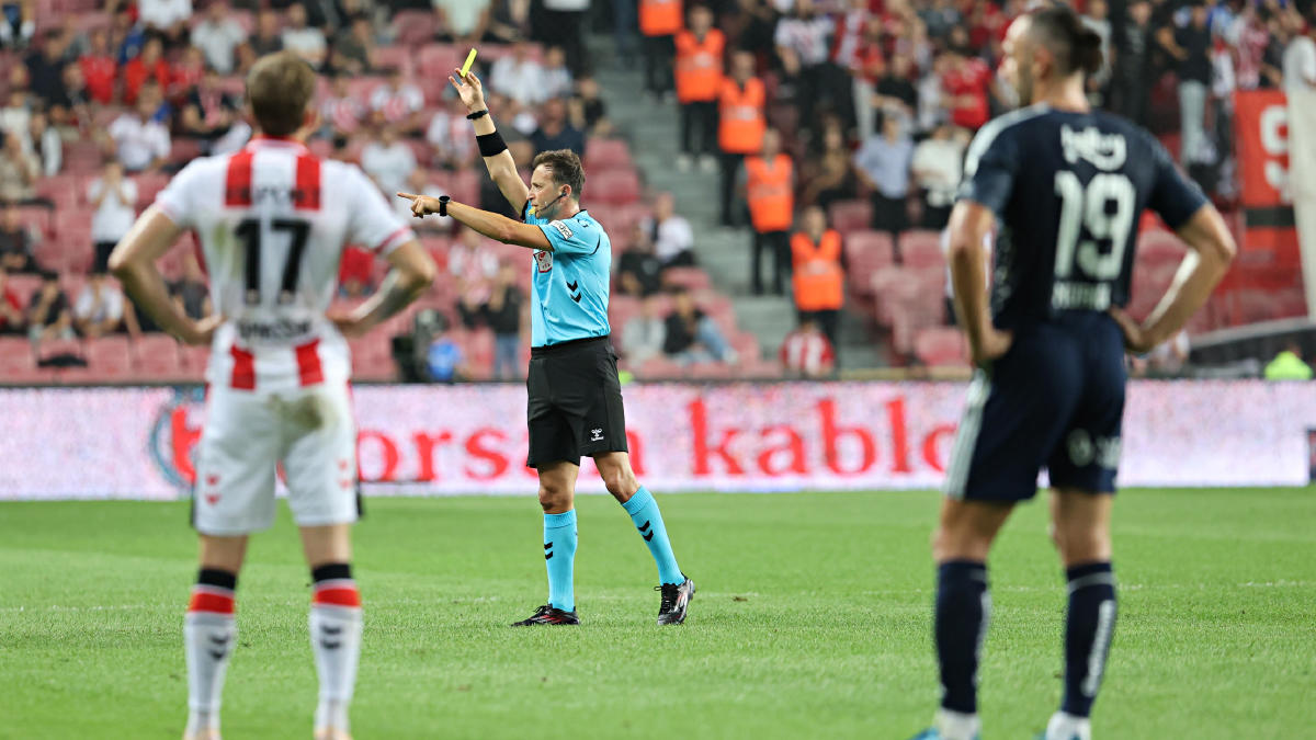 Trio ekibinden olay penaltı ve kırmızı yorumu! Üç hakem de aynı görüşte