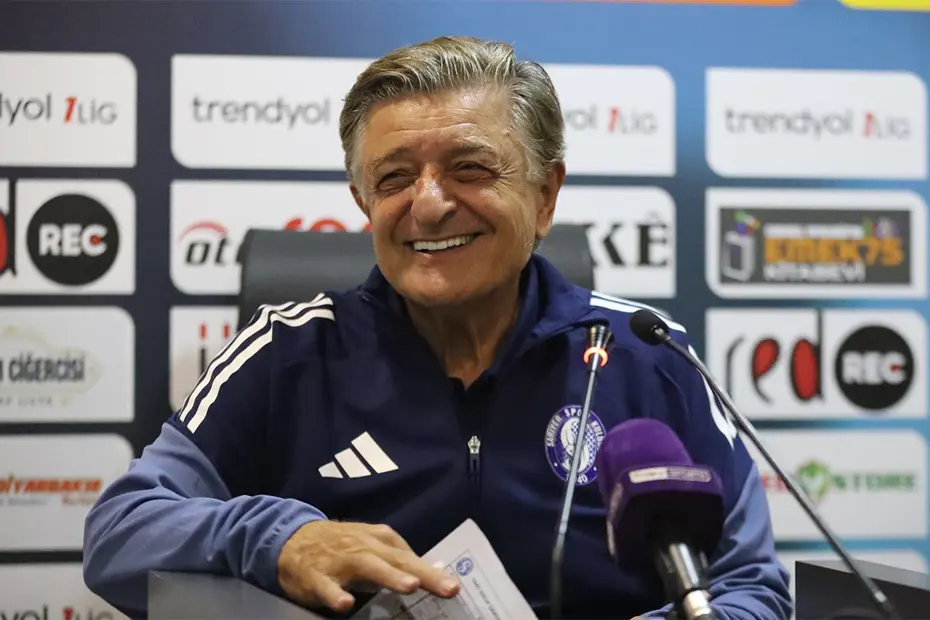 Yılmaz Vural 41. takımından da ayrıldı: Sadece 4 maça çıkmıştı - 4 Yılmaz Vural 41. takımından da ayrıldı: Sadece 4 maça çıkmıştı - 4