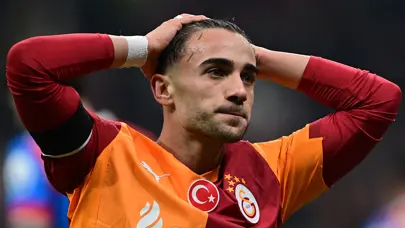 "Eyvah! Galatasaray'da Yunus Akgün endişesi" | Sporun manşetleri "Eyvah! Galatasaray'da Yunus Akgün endişesi" | Sporun manşetleri