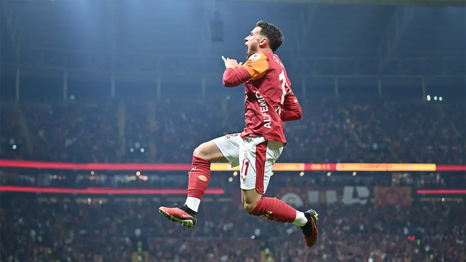 FLAŞ! Yunus Akgün için astronomik teklif geldi, Galatasaray anında cevap verdi - 3 FLAŞ! Yunus Akgün için astronomik teklif geldi, Galatasaray anında cevap verdi - 3