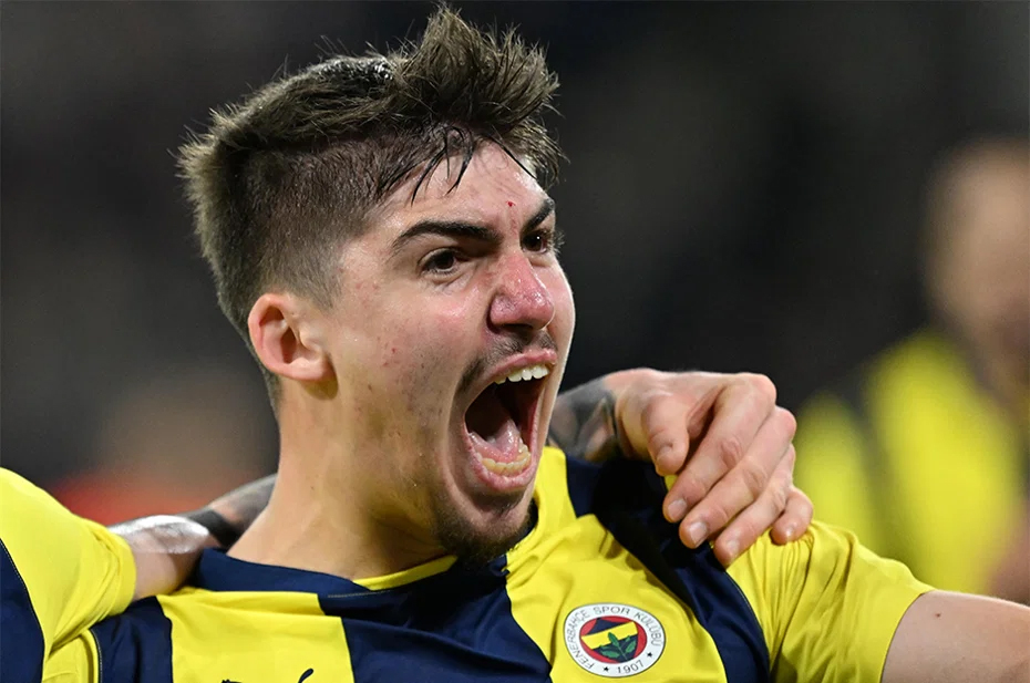 Yusuf Akçiçek'in 'Buralar Eskiden Hep Tarlaydı' Diyerek Galatasaray'a Geri Dönüş Destanı!