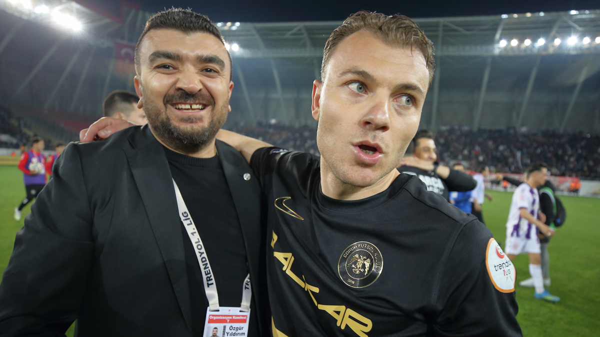 Çorum FK, Yusuf Erdoğan'la yolları ayırdı