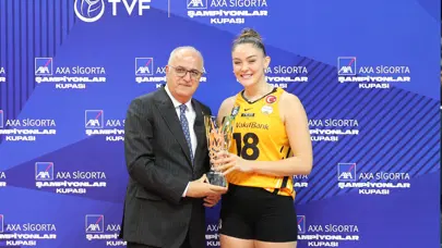Zehra Güneş: "Sezona güzel başlangıç ve motivasyon oldu" Zehra Güneş: "Sezona güzel başlangıç ve motivasyon oldu"
