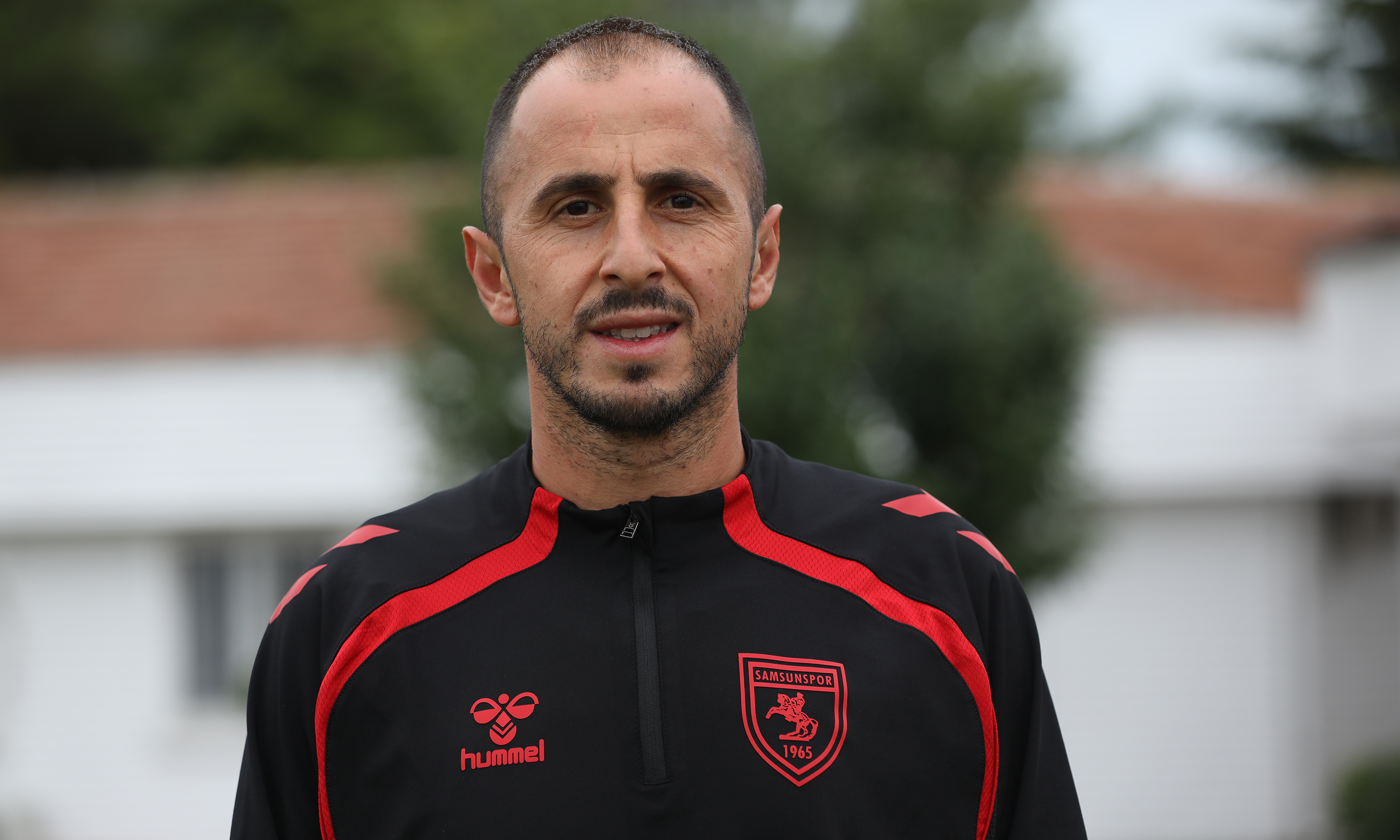 Samsunspor Kaptanı Zeki Yavru'dan Avrupa Mesajı: 'Puan Alan Çıkışa!'